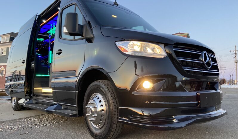 2020 Mercedes Sprinter Limo 14 Passenger Ready to Go!!  Hard To Find full